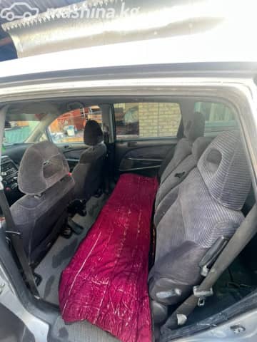 Honda Stream I 1.7 MT