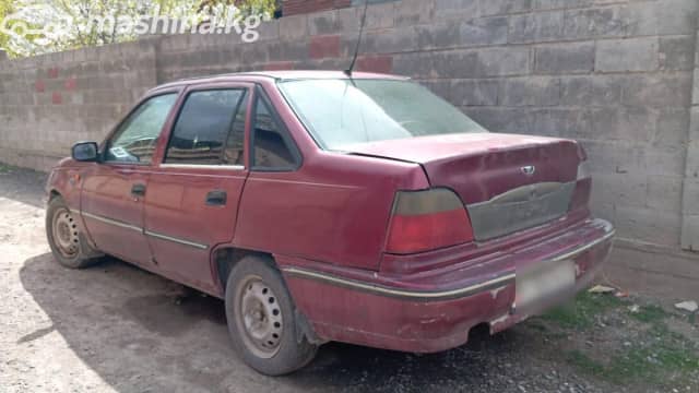 Daewoo Nexia I 1.5 MT
