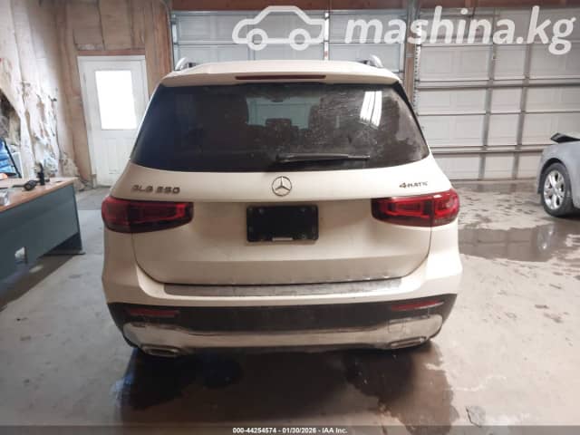 Mercedes-Benz GLB I (X247) 250 2.0 AMT 4WD