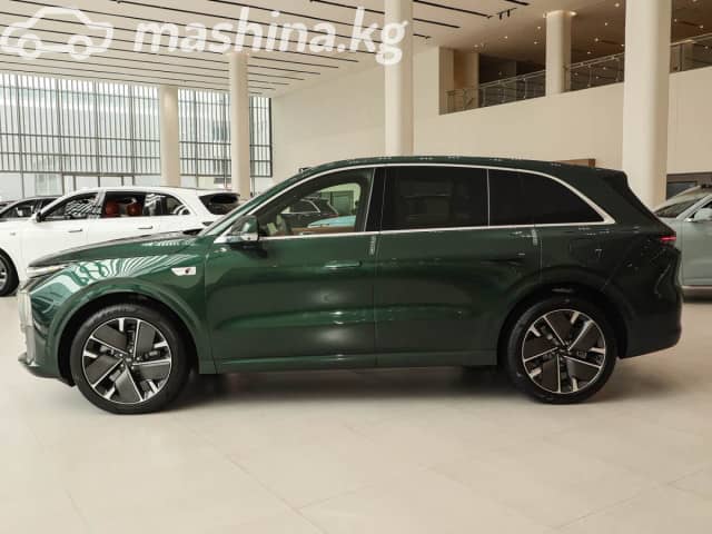 LiXiang L6 1.5hyb AT 4WD