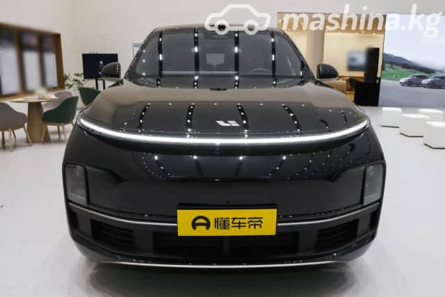 LiXiang L9 Рестайлинг 1.5hyb AT 4WD