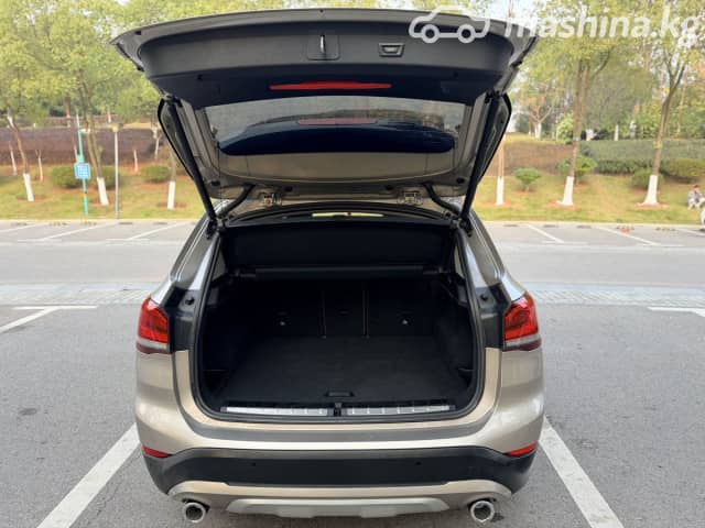 BMW X1 II (F48) Рестайлинг 20Li sDrive 1.5 AMT