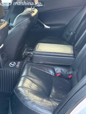 Lexus IS II 250 2.5 AT