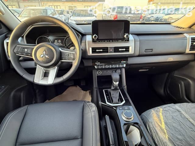 Mitsubishi L200 VI 2.4d AT 4WD