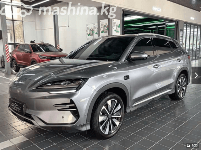 BYD Song Plus I Рестайлинг 71.8 kWh Electro CVT