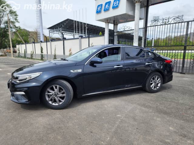 Kia K5 II 2.0 AT