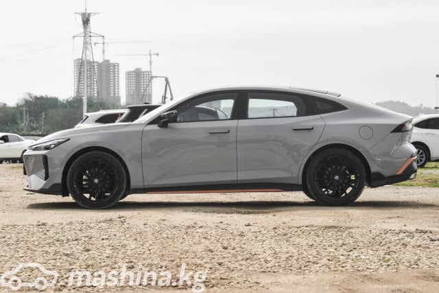 Changan UNI-V 2.0 AT