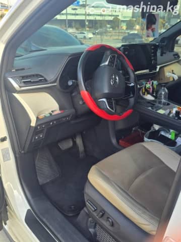 Toyota Sienna IV 2.5hyb AT