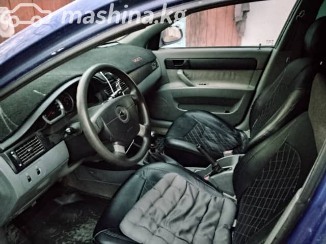 Chevrolet Lacetti 1.6 MT
