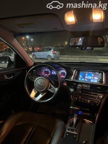 Kia K5 II 2.0 AT
