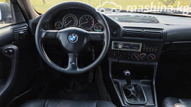 BMW 5 серии III (E34) 525i 2.5 MT