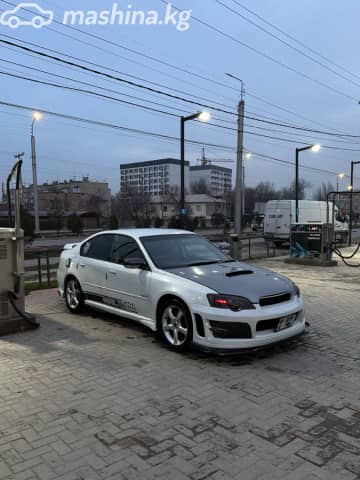Subaru Legacy IV 2.0 MT 4WD