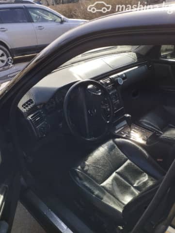 Mercedes-Benz E-Класс II (W210, S210) Рестайлинг 320 3.2 AT