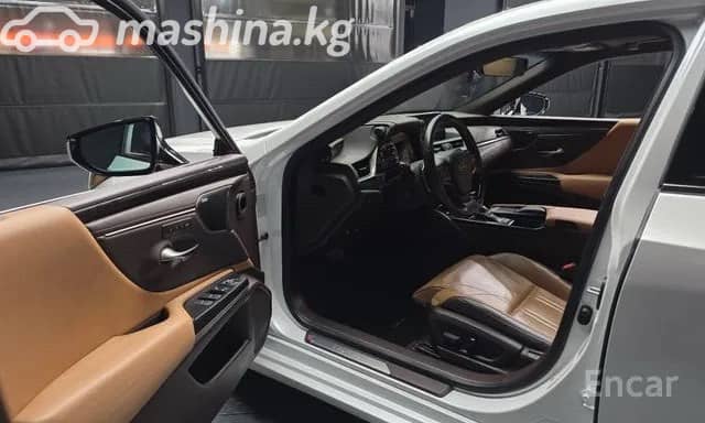 Lexus ES VII 300h 2.5hyb CVT