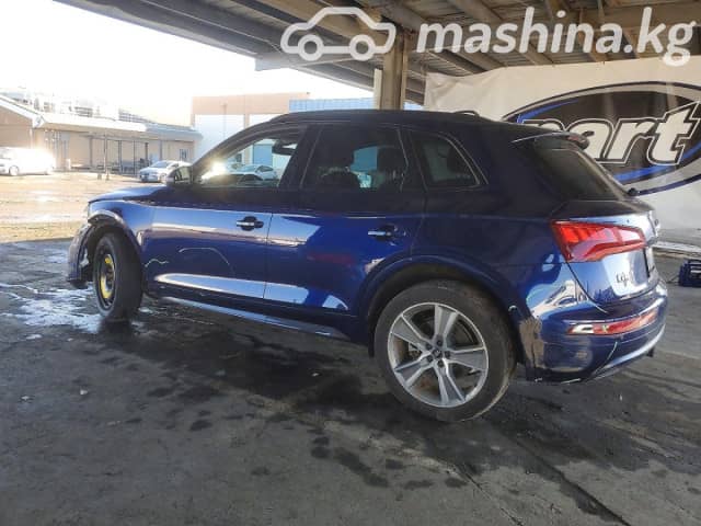 Audi Q5 II (FY) 45 TFSI 2.0 AMT 4WD