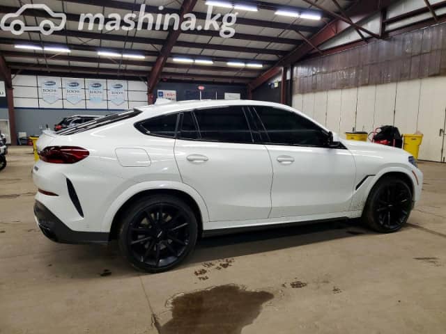 BMW X6 III (G06) M50i 4.4 AT 4WD