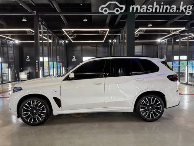 BMW X5 IV (G05/G18) Рестайлинг 40i 3.0 AT 4WD
