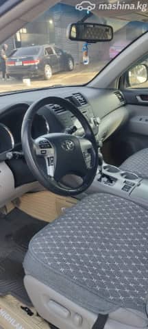 Toyota Highlander II (U40) Рестайлинг 3.5 AT 4WD