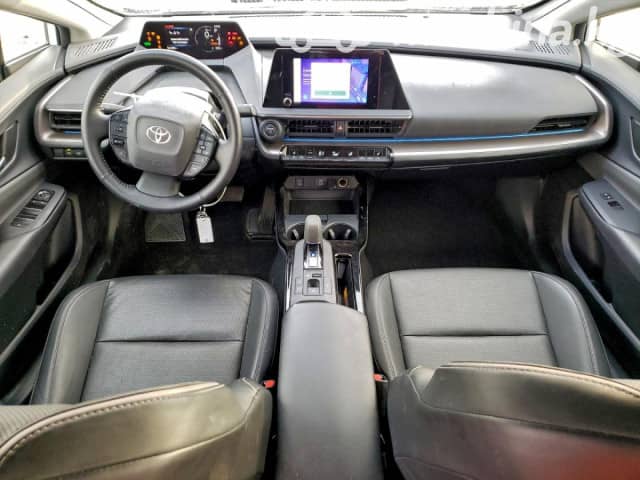 Toyota Prius V (XW60) 2.0hyb AT