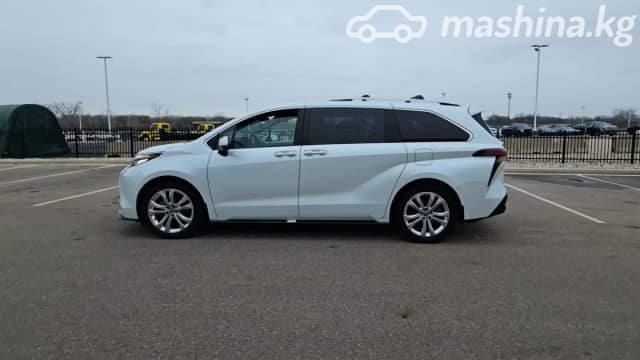 Toyota Sienna IV 2.5hyb AT