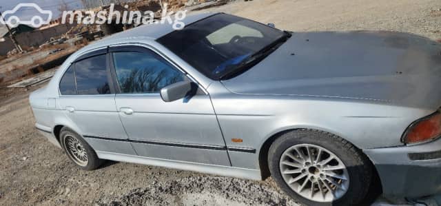 BMW 5 серии IV (E39) 520i 2.0 MT