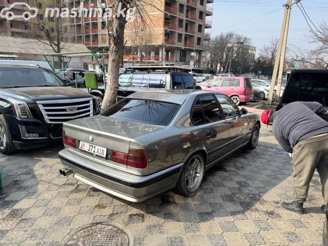 BMW 5 серии III (E34) 525i 2.5 MT
