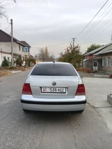Volkswagen Bora 1.6 MT