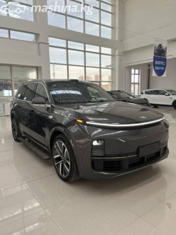 LiXiang L9 Рестайлинг 1.5hyb AT 4WD