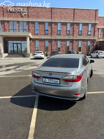 Lexus ES VI Рестайлинг 300h 2.5hyb CVT