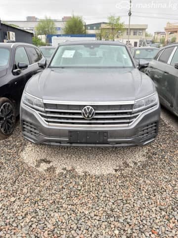 Volkswagen Touareg III Рестайлинг 2.0 AT 4WD