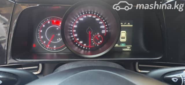Hyundai Avante VII 1.6 AT