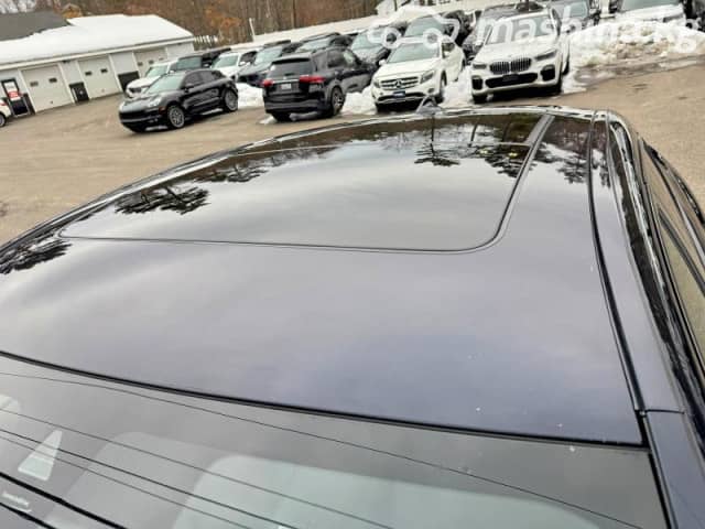 BMW X6 III (G06) M50i 4.4 AT 4WD