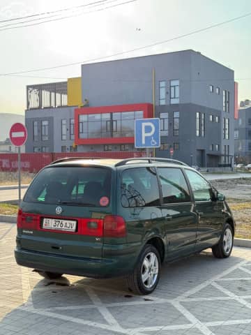 Volkswagen Sharan I Рестайлинг 2.8 AT