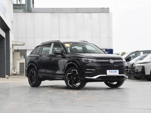 Volkswagen Tiguan III (China Market) 2.0 AMT