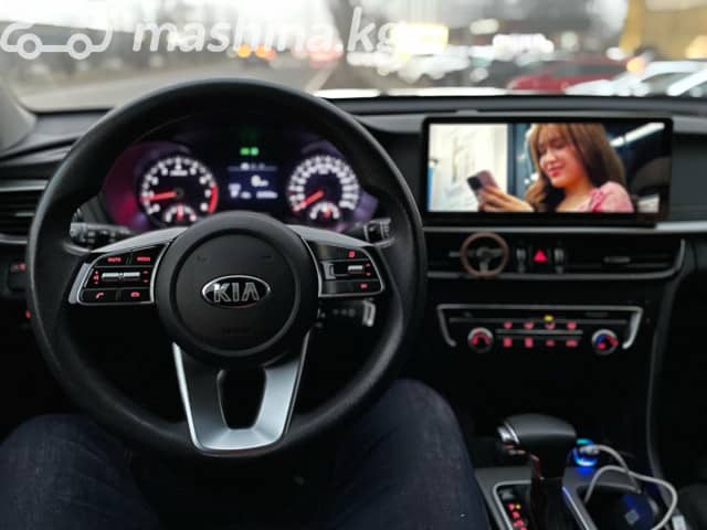 Kia K5 II 2.0 AT