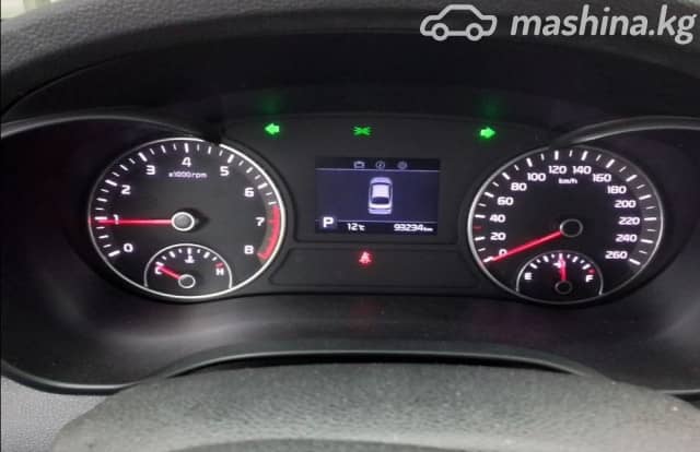 Kia K5 II 2.0 AT