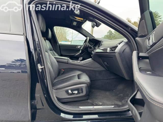 BMW X6 III (G06) M50i 4.4 AT 4WD