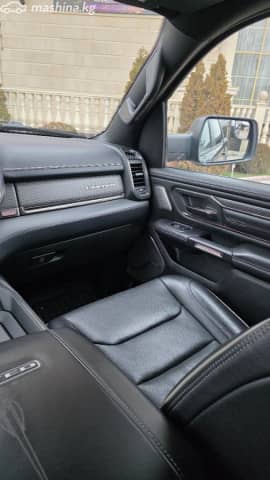 RAM 1500 V Quad Cab 5.7 AT 4WD