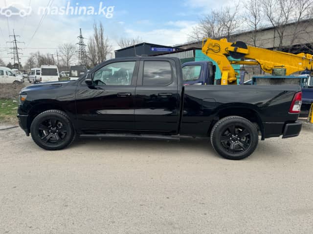 RAM 1500 V Quad Cab 5.7 AT 4WD