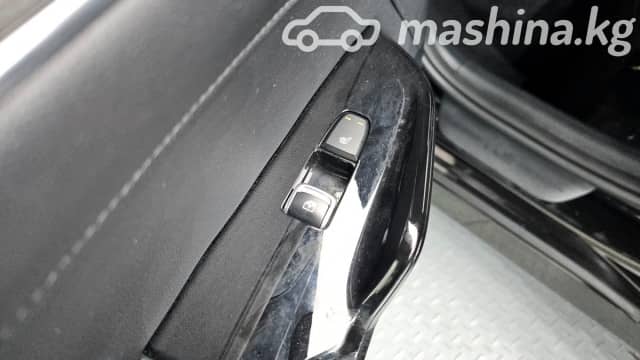 Kia K5 III Рестайлинг 2.0hyb AT