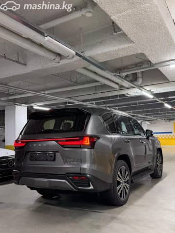 Lexus LX IV 700h 3.5hyb AT 4WD
