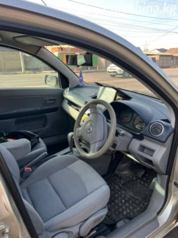 Mazda Demio II (DY) 1.3 AT