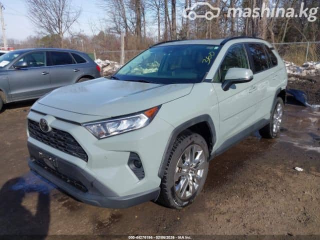 Toyota RAV4 V (XA50) 2.5 AT 4WD