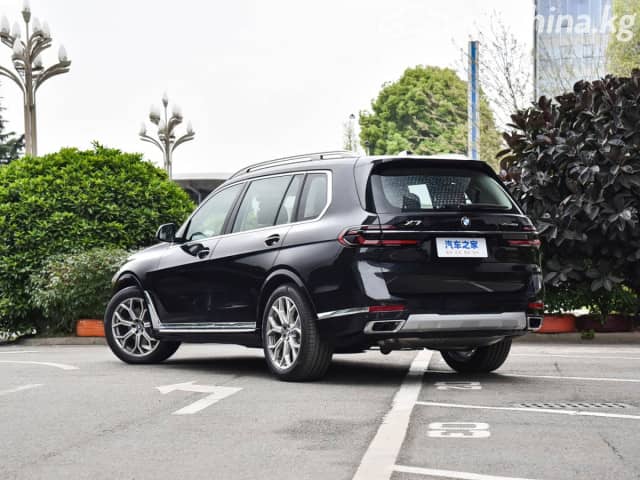 BMW X7 I (G07) Рестайлинг 40i 3.0 AT 4WD