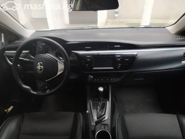 Toyota Corolla XI (E160, E170, E180) Рестайлинг 1 1.8 AT