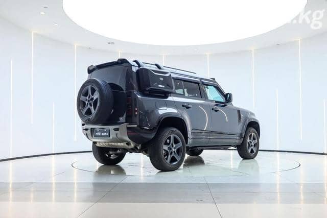 Land Rover Defender II 110 3.0 AT 4WD