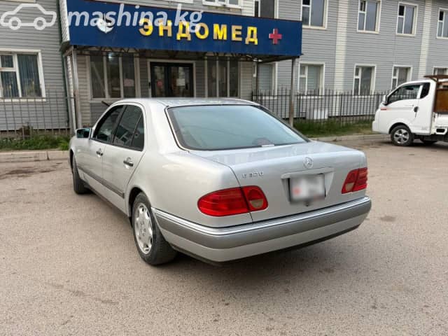 Mercedes-Benz E-Класс II (W210, S210) 320 3.2 AT