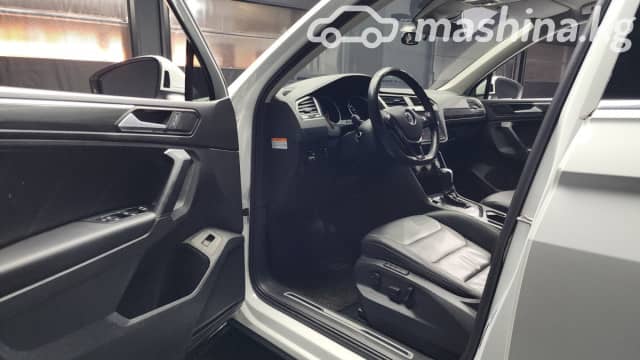 Volkswagen Tiguan II 2.0d AMT
