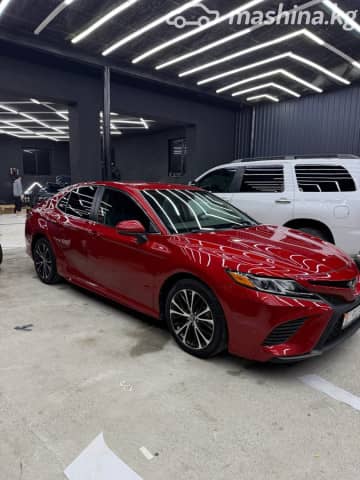 Toyota Camry VIII (XV70) 2.5 AT