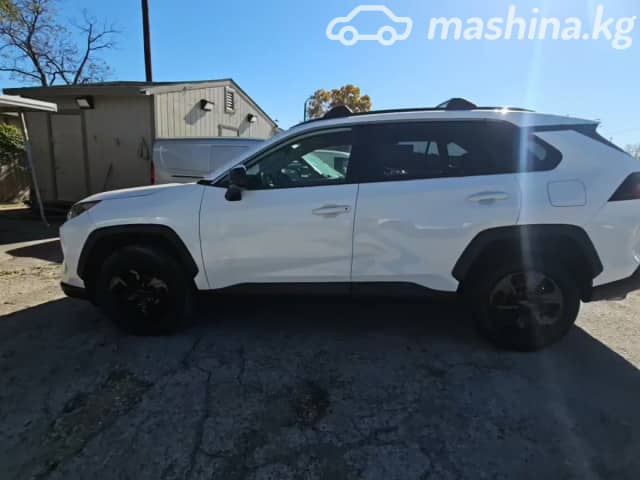 Toyota RAV4 V (XA50) 2.5 AT